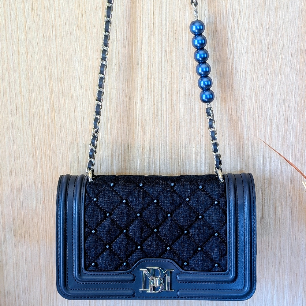 Elegant Blue Denim Quilted Women's Crossbody Bag - Picture 3 of 9